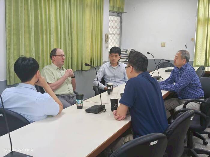【國際學術交流】114/11/24 美國 Prof. Skibniewski 再度到訪本系進行學術交流(另開新視窗/jpg檔)圖片